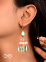 The Fancy Fern- Golden Pearl Earrings