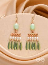 The Fancy Fern- Golden Pearl Earrings