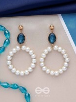 The Misty Moon- Golden Pearl Earrings