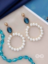 The Misty Moon- Golden Pearl Earrings