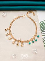 Twinkle Twinkle Lil Star- Golden Embellished Bracelet