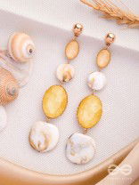 SUN-KISSED SHELL - CLASSIC DROP EARRINGS