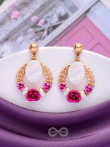 THE BLUSHING BLOOMS - CUTE DROP EARRINGS