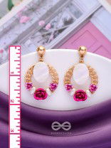 THE BLUSHING BLOOMS - CUTE DROP EARRINGS