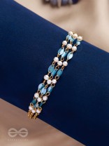 THE AQUAMARINE DELIGHT - ELEGANT MULTILAYERED BRACELET