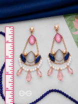 THE TWILIGHT NIGHT - GOLDEN EMBELLISHED EARRINGS