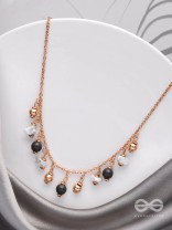 The Graceful Gleam - Casual And Minimal Neckpiece With Anti-Tarnish Coating 