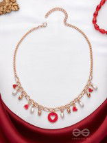 The Scarlet Affair - Cute Hearts Neckpiece With Anti-Tarnish Coating 