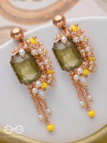 THE GLAMOROUS VINE - STATEMENT DROP EARRINGS