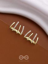 CLAWS OF DESTINY - GOLDEN STUD EARRINGS