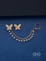 IN-FLIGHT DELIGHT - GOLDEN EAR-CUFF & STUD-EARRING