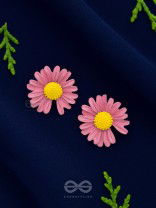 FORGET-ME-NOT - CASUAL STUD EARRINGS (PINK)