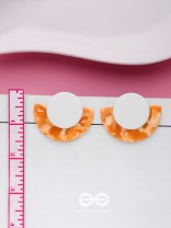 AN ORANGE BITE - ELEGANT ACRYLIC EARRINGS