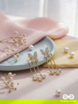 BEEN WINGING IT - GOLDEN SPARKLING EAR JACKETS