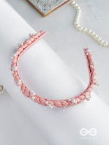 IPSIT - ONE'S DESIRE - PEARL AND FABRIC EMBROIDERED HAIRBAND