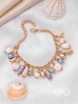 THE CRYSTALLINE SHORE - CASUAL BEADED BRACELET