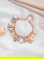 THE CRYSTALLINE SHORE - CASUAL BEADED BRACELET