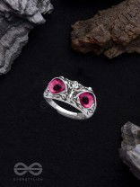 A KNOW-IT-OWL - PINK EYED SILVER RING