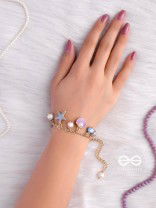 HIDDEN SEA TREASURES - CUTE CHARMED BRACELET