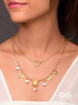 The Dragonfly's Home - Casual Multilayered Neckpiece With Anti-Tarnish Coating 