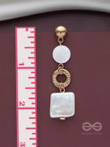 LIGHTHEARTED CHIC CHARM - CASUAL DROP EARRINGS