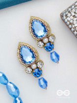 MANIARNAVA - OCEANIC GEMS - STONES AND BEADS EMBROIDERED EARRINGS