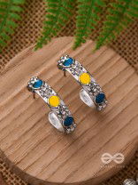 THE SAPPHIRE SUNSHINE - CASUAL SILVER EARRINGS