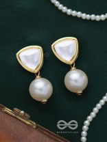 Adesa - Stellar Mirage - Golden Embellished Polki And Kundan Earrings