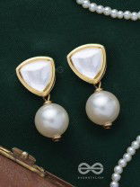 Adesa - Stellar Mirage - Golden Embellished Polki And Kundan Earrings