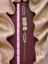 THE GLEAMING ORBITS - GOLDEN EMBELLISHED BRACELET