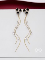 BLOOMIN' MIDNIGHT - GOLDEN EMBELLISHED EARRINGS