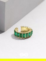 SPARKLING HALO - GOLDEN EMBELLISHED RING (GREEN)