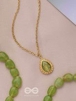 Dewdrop Enchantment - Golden Embellished Neckpiece With Anti-Tarnish Coating 