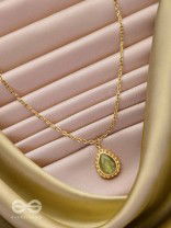 Dewdrop Enchantment - Golden Embellished Neckpiece With Anti-Tarnish Coating 