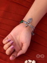 JUNGLE JIVE - OXIDISED EMBELLISHED BRACELET