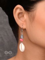 FINTASTIC SEAFISH SHELLS - OXIDISED DROP EARRINGS