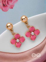 BLOOMLET DELIGHTS - GOLDEN EMBELLISHED EARRINGS