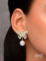 FLY HIGH BUTTERFLY - GOLDEN EMBELLISHED EARRINGS