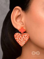 THE LUCKY LOVE - ORANGE ACRYLIC EARRINGS