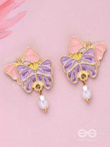 DUAL WING WONDERS - GOLDEN EMBELLISHED EARRINGS