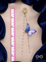 A BUTTERFLY'S TALE - GOLDEN EMBELLISHED EARRINGS 