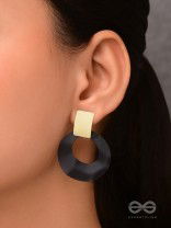 STORMS & CLOUDS - ELEGANT ACRYLIC EARRINGS 