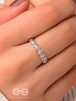 DAISY DREAMS - SILVER RING (ADJUSTABLE)