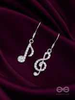 THE MUSICAL NOTES - SILVER SPARKLING EARRINGS