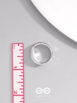 THE FIREBOLT FANG - STATEMENT SILVER RING (ADJUSTABLE)