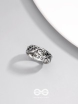 SHADOW SPELLS- STATEMENT SILVER RING (ADJUSTABLE)