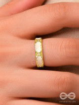 CHAMBER OF SECRETS - GOLDEN AND WHITE EMBELLISHED RING (ADJUSTABLE)