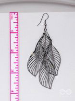 LEAF ME BREATHLESS - SILVER STATEMENT EARRINGS