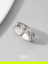 CELESTIAL LEGACY - STATEMENT SILVER RING (ADJUSTABLE)