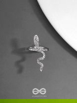 STUDDED SLYTHERIN - STATEMENT SILVER RING (ADJUSTABLE)